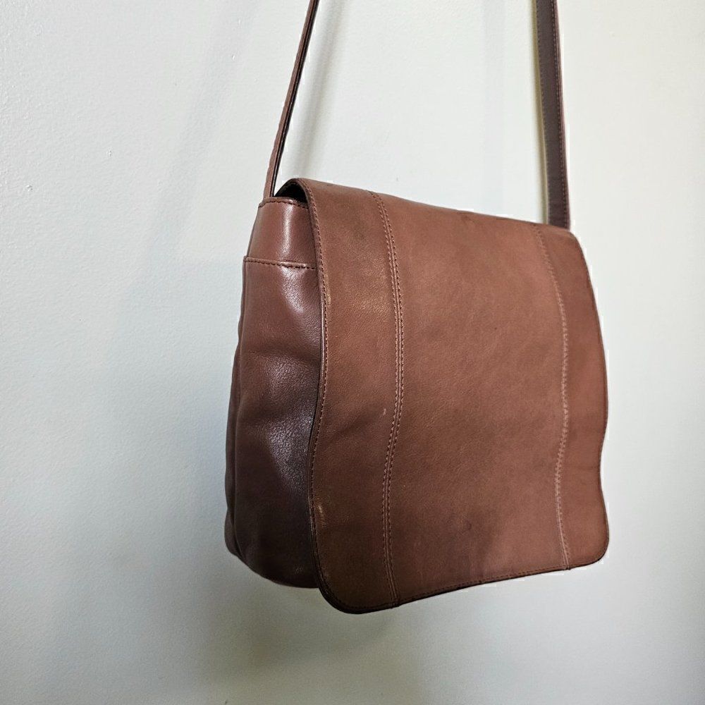 EUC NINE WEST BROWN LEATHER CROSSBODY BAG MEDIUM - Picture 10 of 16